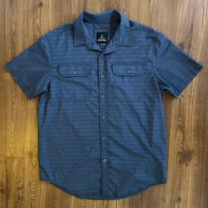 Prana Men's Charcoal Grey Short Sleeve Button Down Shirt